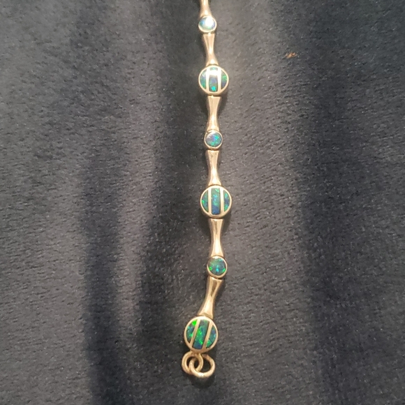 Sterling silver necklace, bracelet and earring set - Picture 3 of 8